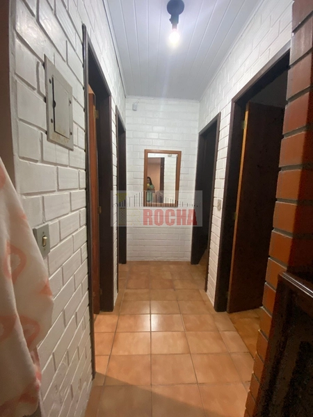 Linda casa a meia quadra do mar!: 11ª foto da galeria de imagens do imóvel