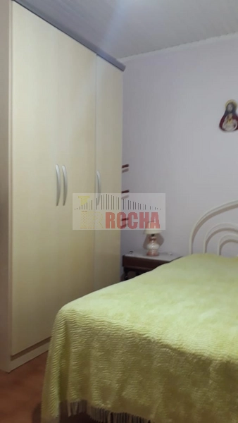 LINDA CASA COM PISCINA!: 9ª foto da galeria de imagens do imóvel