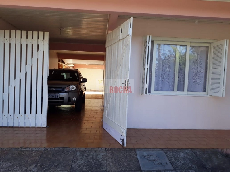 LINDA CASA COM PISCINA!: 14ª foto da galeria de imagens do imóvel