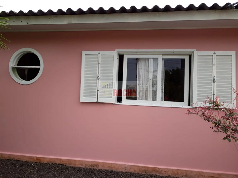 LINDA CASA COM PISCINA!: 16ª foto da galeria de imagens do imóvel