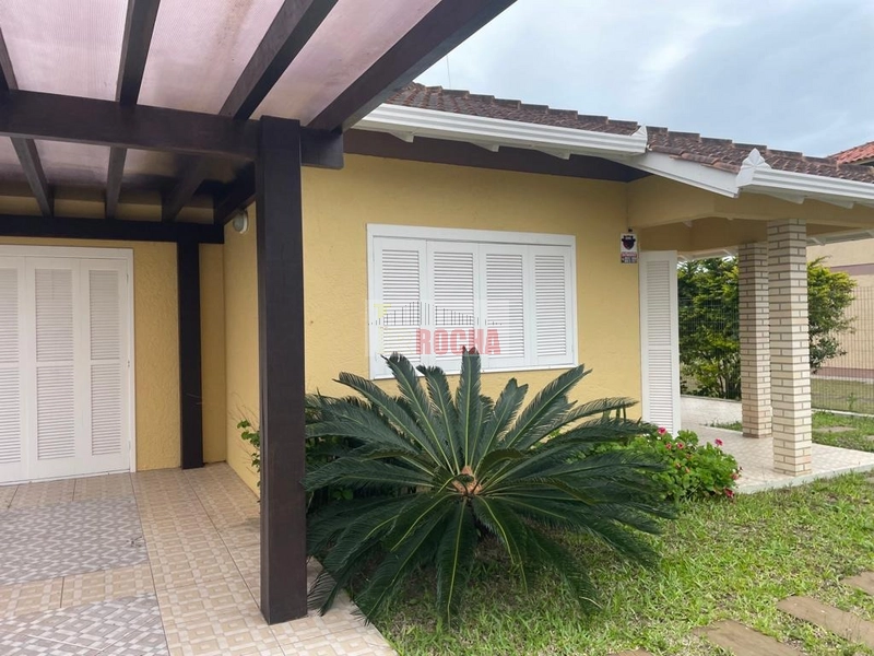 AMPLA CASA PRÓXIMA AO MAR EM ARROIO TEIXEIRA!: 2ª foto da galeria de imagens do imóvel