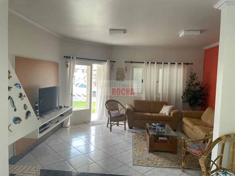 AMPLA CASA PRÓXIMA AO MAR EM ARROIO TEIXEIRA!: 16ª foto da galeria de imagens do imóvel