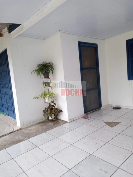 CASA COM AMPLO TERRENO EM PRAIA ARROIO TEIXEIRA!: 10ª foto da galeria de imagens do imóvel