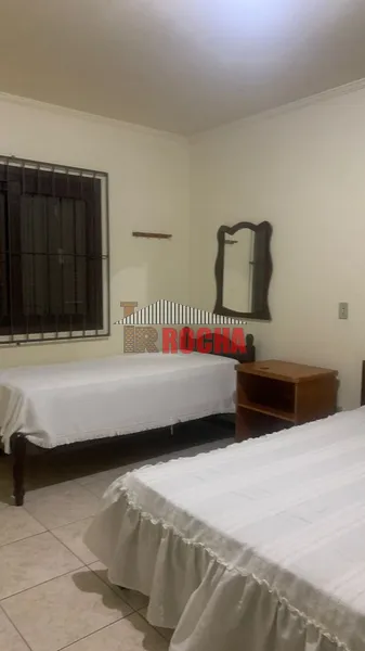 Sobrado de esquina a meia quadra do mar!: 13ª foto da galeria de imagens do imóvel