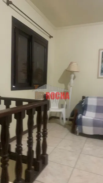 Sobrado de esquina a meia quadra do mar!: 24ª foto da galeria de imagens do imóvel