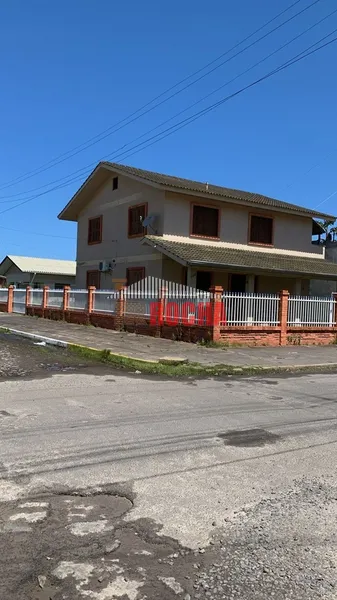 Sobrado de esquina a meia quadra do mar!: 44ª foto da galeria de imagens do imóvel