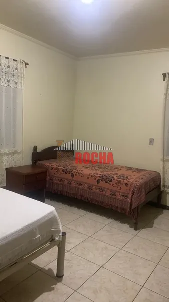 Sobrado de esquina a meia quadra do mar!: 26ª foto da galeria de imagens do imóvel