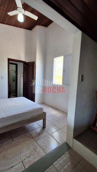 LINDO SOBRADO PRÓXIMO AO MAR!: 15ª foto da galeria de imagens do imóvel