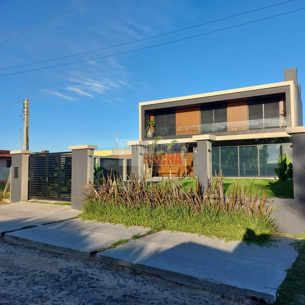 CASA DE ALTO PADRÃO EM AV. BEIRA MAR ARROIO TEIXEIRA!!: 2ª foto da galeria de imagens do imóvel