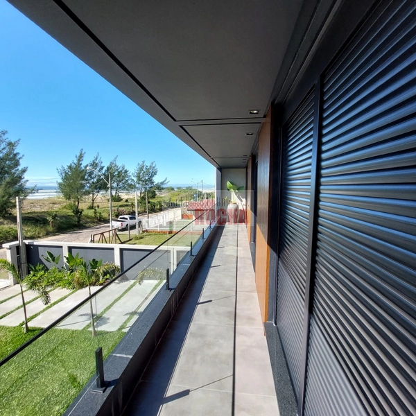 CASA DE ALTO PADRÃO EM AV. BEIRA MAR ARROIO TEIXEIRA!!: 8ª foto da galeria de imagens do imóvel