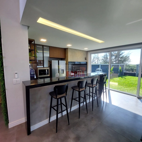CASA DE ALTO PADRÃO EM AV. BEIRA MAR ARROIO TEIXEIRA!!: 17ª foto da galeria de imagens do imóvel