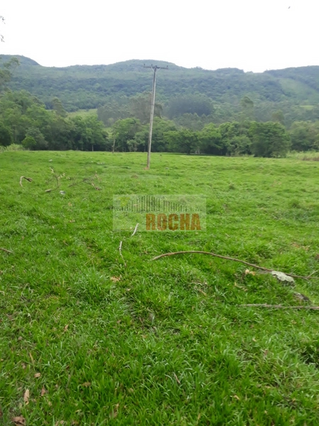 ÁREA DE TERRAS COM AÇUDE EM ITATI!: 3ª foto da galeria de imagens do imóvel