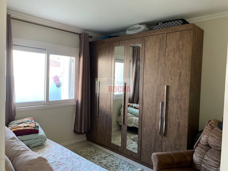 CASA COM LAJE A UMA QUADRAS DO MAR EM PRAIA ARROIO TEIXEIRA!: 5ª foto da galeria de imagens do imóvel