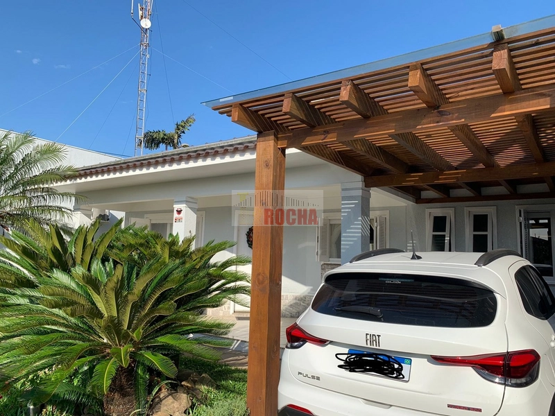 CASA COM LAJE A UMA QUADRAS DO MAR EM PRAIA ARROIO TEIXEIRA!: 1ª foto da galeria de imagens do imóvel