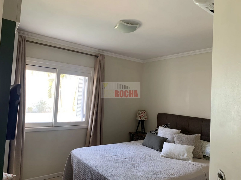 CASA COM LAJE A UMA QUADRAS DO MAR EM PRAIA ARROIO TEIXEIRA!: 4ª foto da galeria de imagens do imóvel
