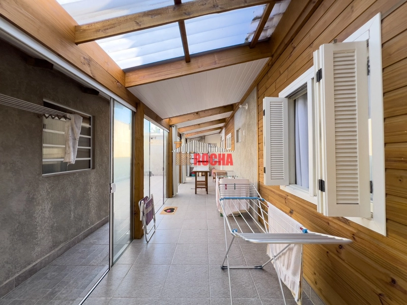 CASA À POUCOS METROS DO MAR!: 2ª foto da galeria de imagens do imóvel