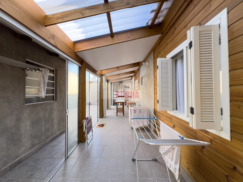 CASA À POUCOS METROS DO MAR!: 2ª foto da galeria de imagens do imóvel