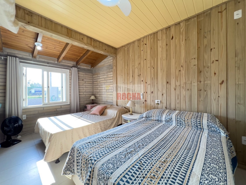 CASA À POUCOS METROS DO MAR!: 4ª foto da galeria de imagens do imóvel