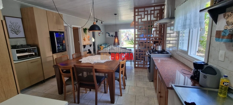 CASA COM PISCINA PRÓXIMO DO MAR EM ARROIO TEIXEIRA!: 7ª foto da galeria de imagens do imóvel