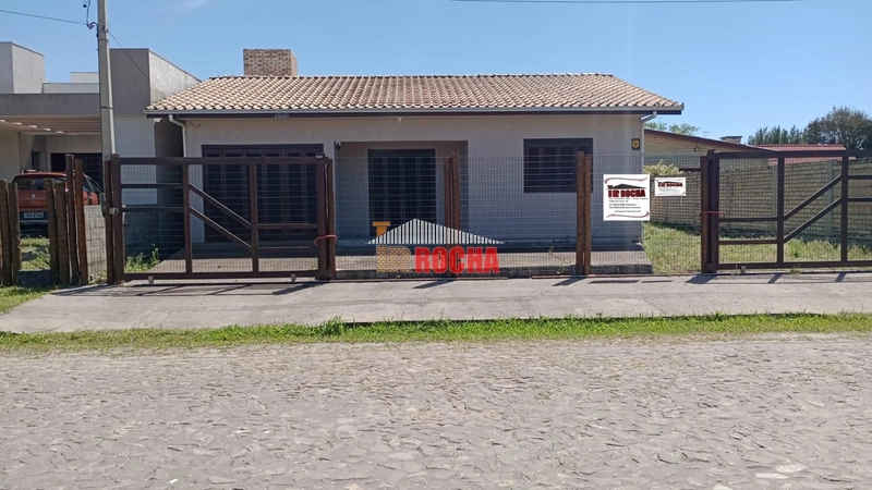 CASA COM 6 DORMITÓRIOS EM PRAIA CURUMIM!: 1ª foto da galeria de imagens do imóvel