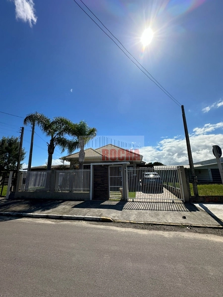 LINDA CASA COM PISCINA EM PRAIA CURUMIM!: 4ª foto da galeria de imagens do imóvel