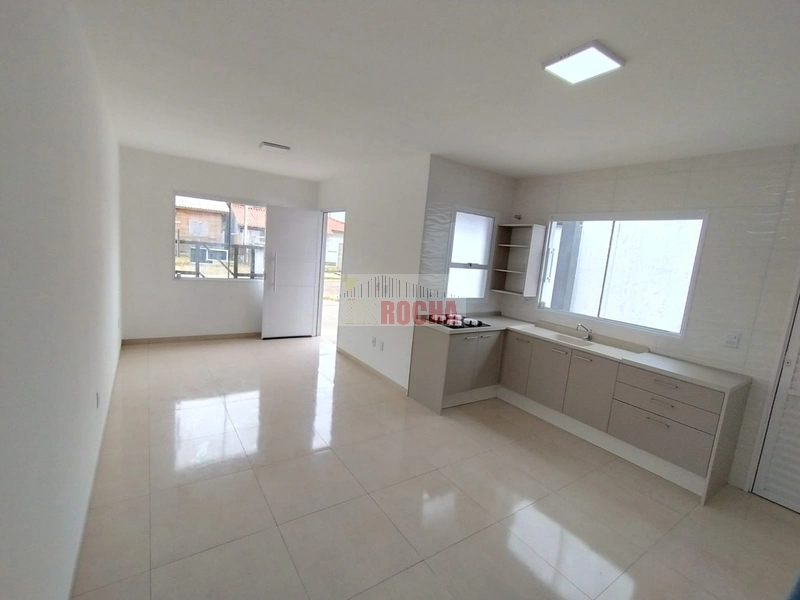 EXCELENTE CASA NOVA EM PRAIA VILLAGE!: 15ª foto da galeria de imagens do imóvel