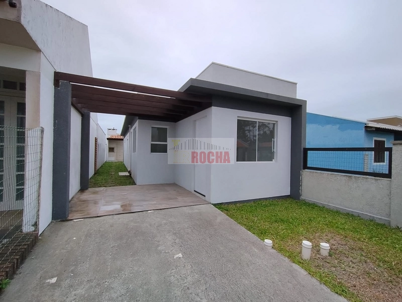 EXCELENTE CASA NOVA EM PRAIA VILLAGE!: 2ª foto da galeria de imagens do imóvel