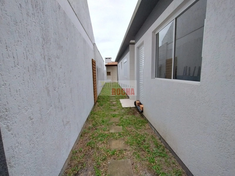 EXCELENTE CASA NOVA EM PRAIA VILLAGE!: 4ª foto da galeria de imagens do imóvel