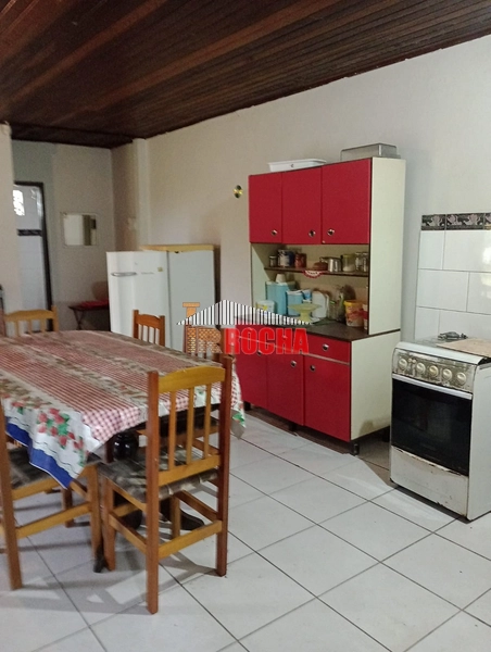 EXCLUSIVIDADE! CASA COM AMPLO TERRENO EM PRAIA DE ARROIO TEIXEIRA!: 4ª foto da galeria de imagens do imóvel