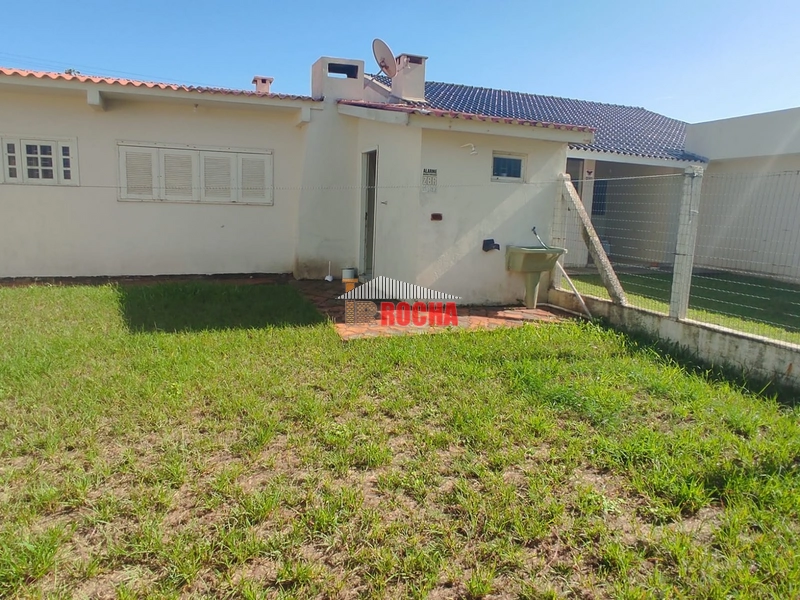 CASA COM LAJE A UMA QUADRA DO MAR!: 22ª foto da galeria de imagens do imóvel