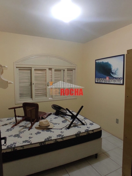 CASA COM LAJE A UMA QUADRA DO MAR!: 16ª foto da galeria de imagens do imóvel