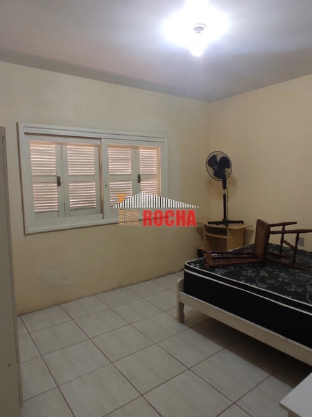 CASA COM LAJE A UMA QUADRA DO MAR!: 14ª foto da galeria de imagens do imóvel