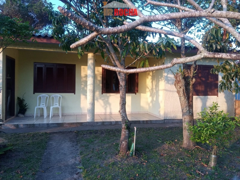 AMPLA CASA A 3 QUADRAS DO MAR EM PRAIA CURUMIM!: 1ª foto da galeria de imagens do imóvel
