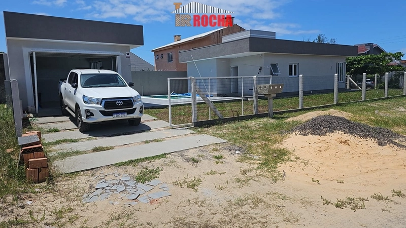 AMPLA CASA EM PRAIA DE ARROIO TEIXEIRA!: 1ª foto da galeria de imagens do imóvel