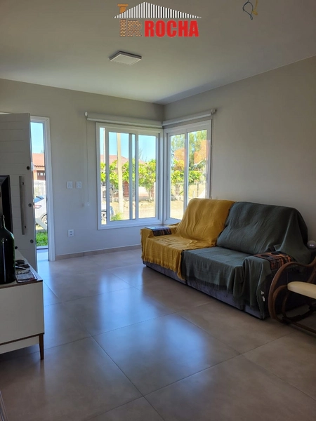 AMPLA CASA EM PRAIA DE ARROIO TEIXEIRA!: 4ª foto da galeria de imagens do imóvel