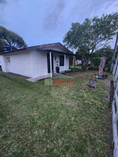 EXCLUSIVIDADE! CASA A 5 QUADRAS DO MAR EM PRAIA DE CURUMIM!