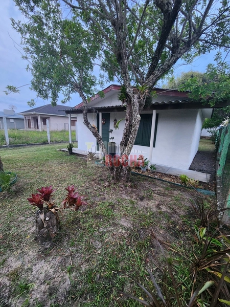 EXCLUSIVIDADE! CASA A 5 QUADRAS DO MAR EM PRAIA DE CURUMIM!: 3ª foto da galeria de imagens do imóvel