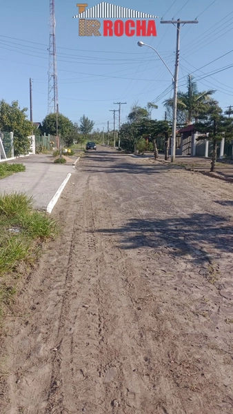 TERRENO A 5 QUADRAS DO MAR!: 5ª foto da galeria de imagens do imóvel