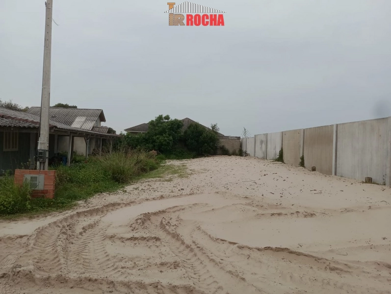 TERRENO EM MEIO A NATUREZA EM PRAIA DE ARROIO TEIXEIRA!: 2ª foto da galeria de imagens do imóvel