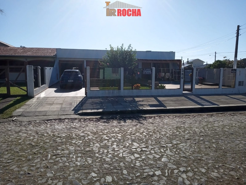 CASA COM PISCINA A POUCOS METROS DO MAR!: 32ª foto da galeria de imagens do imóvel