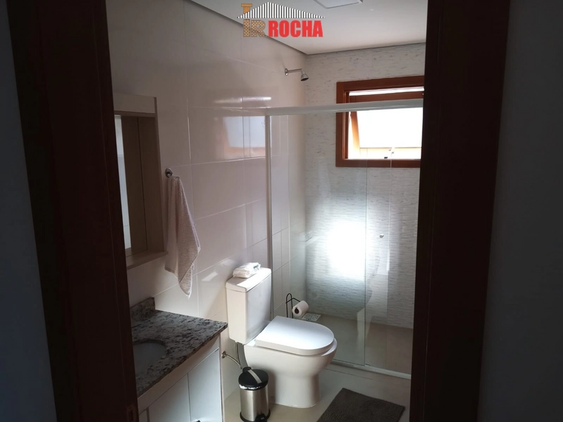 CASA COM PISCINA A POUCOS METROS DO MAR!: 19ª foto da galeria de imagens do imóvel