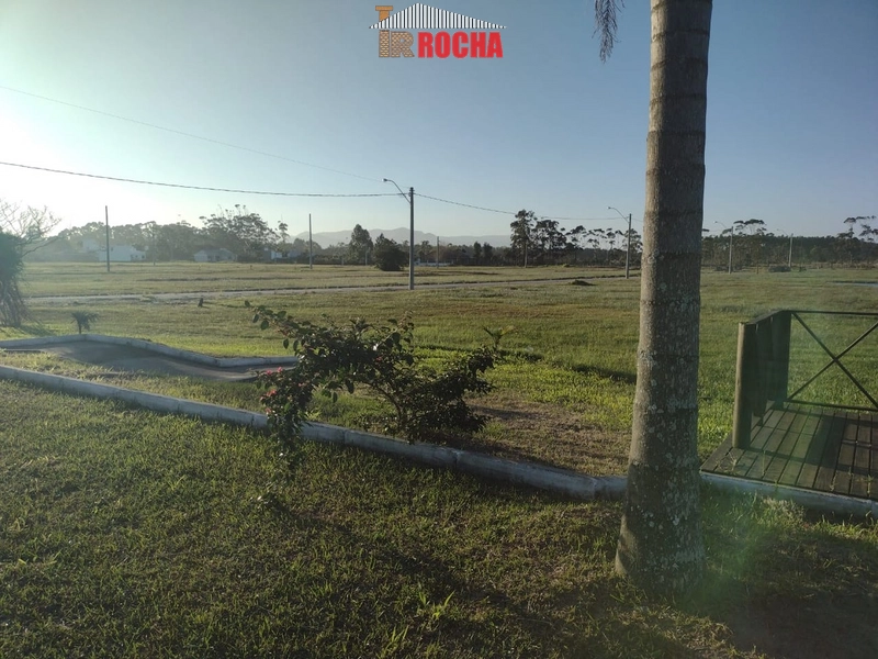 TERRENO COM LAGO EM SOLAR DO ARROIO!: 2ª foto da galeria de imagens do imóvel