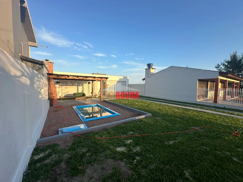 CASA COM PISCINA EM PRAIA DE ARROIO TEIXEIRA!: 15ª foto da galeria de imagens do imóvel