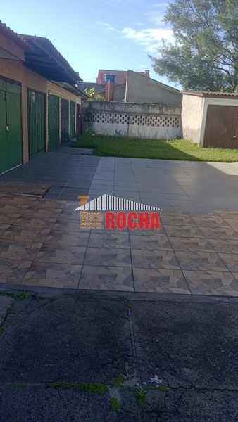 GARAGEM MOBILIADA A MEIA QUADRA DO MAR EM PRAIA DE ARROIO TEIXEIRA!: 2ª foto da galeria de imagens do imóvel