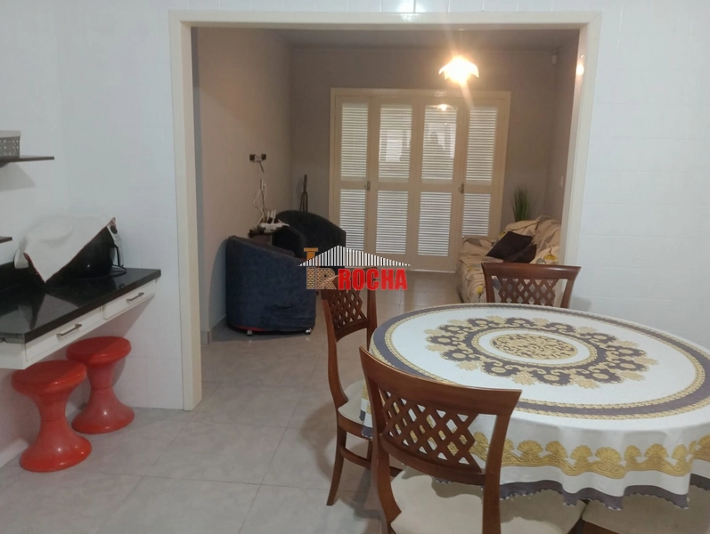 CASA COM ÓTIMA LOCALIZAÇÃO EM PRAIA CURUMIM!: 9ª foto da galeria de imagens do imóvel