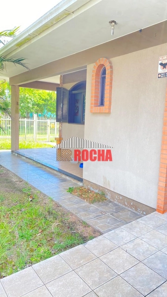 CASA DE ESQUINA COM LAJE EM PRAIA DE ARROIO TEIXEIRA!: 2ª foto da galeria de imagens do imóvel