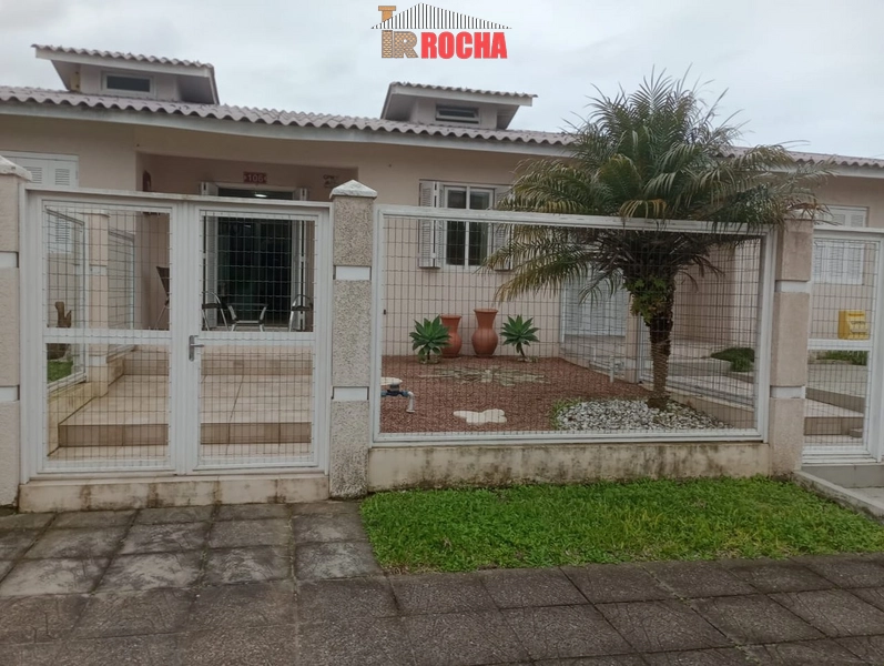 CASA A 5 QUADRAS DO MAR EM PRAIA DE CURUMIM!: 9ª foto da galeria de imagens do imóvel