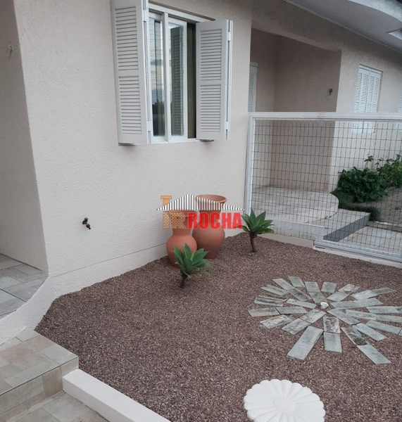 CASA A 5 QUADRAS DO MAR EM PRAIA DE CURUMIM!: 6ª foto da galeria de imagens do imóvel