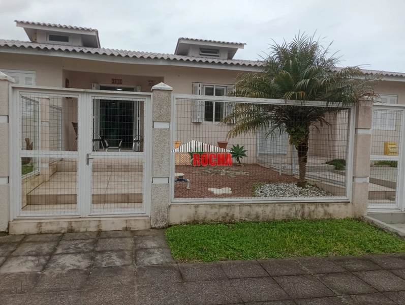 CASA A 5 QUADRAS DO MAR EM PRAIA DE CURUMIM!: 1ª foto da galeria de imagens do imóvel