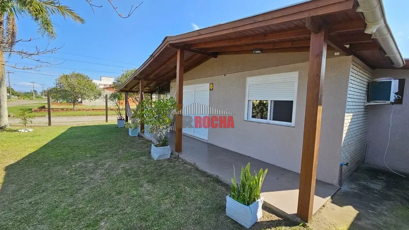 CASA DE ESQUINA EM PRAIA CURMIM!: 2ª foto da galeria de imagens do imóvel